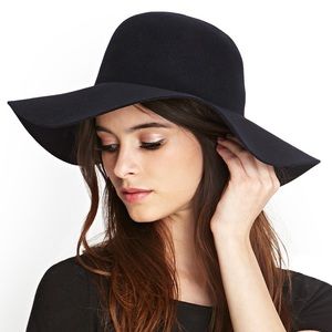 Forever 21 Floppy Hat